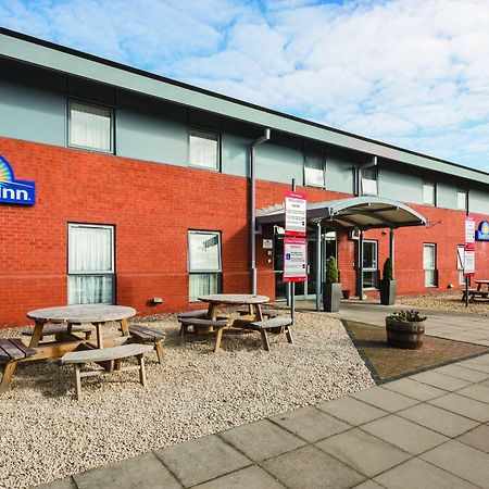 Days Inn By Wyndham Telford Ironbridge Exterior photo